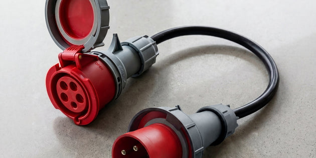 32A 5-polige CEE naar 16A 5-polige CEE adapter